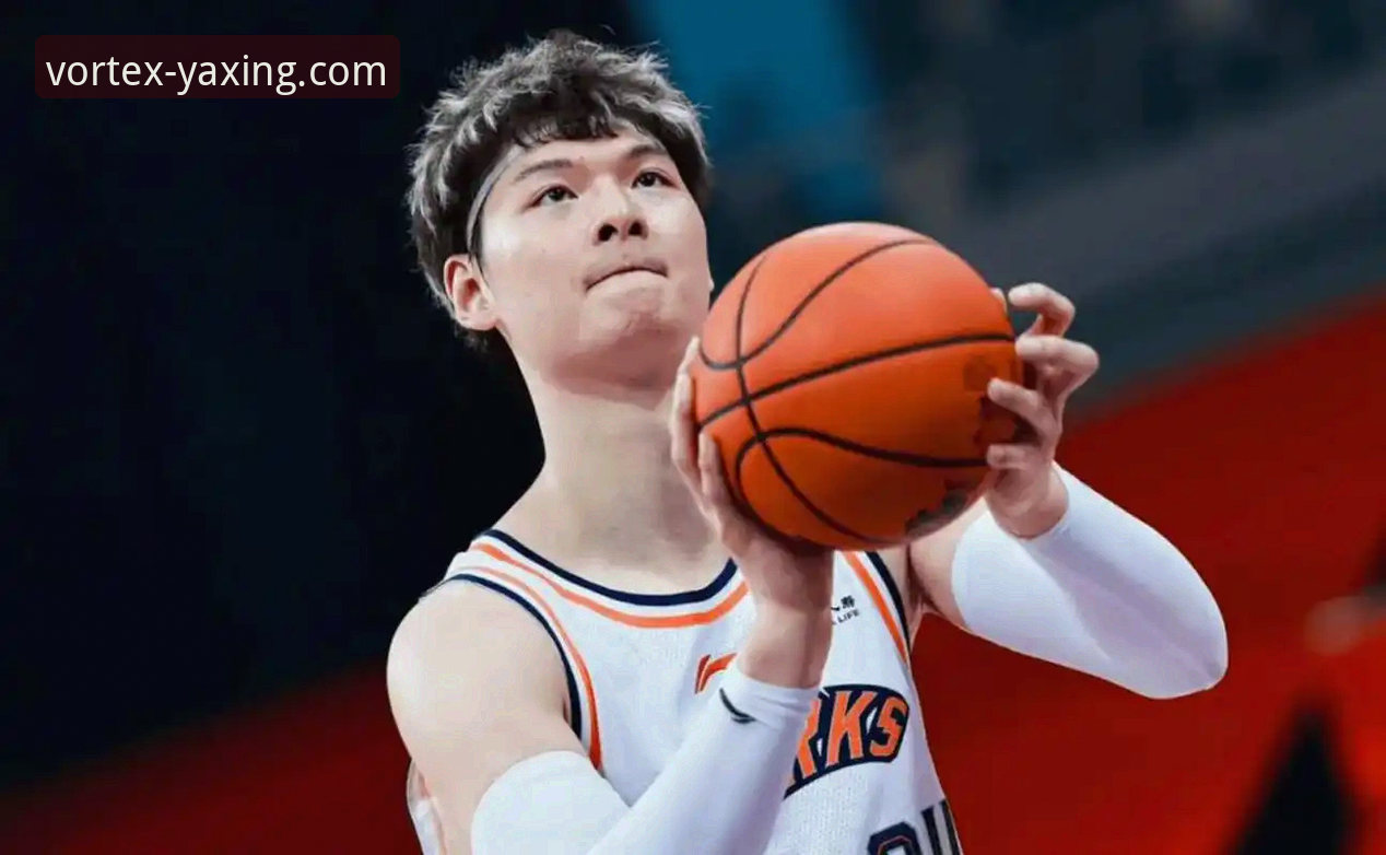 亚星娱乐随时随地玩怎么下载 王哲林14年终夺CBA首冠,亚星娱乐平台如何见证巅峰时刻?